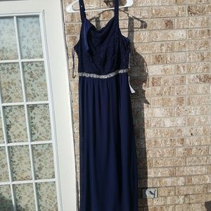 Girls prom dress